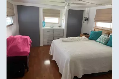8610 SW 18th Court, Davie, FL 33324 - Photo 10