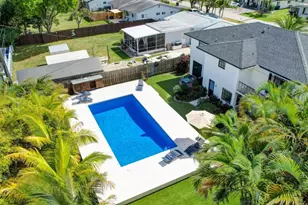 807 SW 14th Ct, Fort Lauderdale, FL 33315 - Photo 12