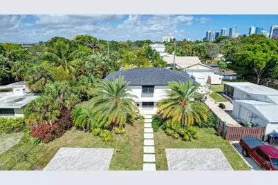 807 SW 14th Court, Fort Lauderdale, FL 33315 - Photo 10