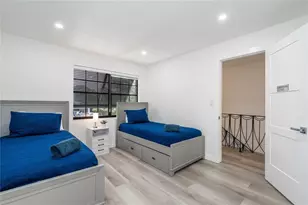 807 SW 14th Ct, Fort Lauderdale, FL 33315 - Photo 40