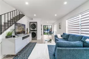 807 SW 14th Ct, Fort Lauderdale, FL 33315 - Photo 14