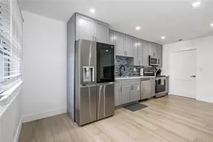 825 SW 14th St, Fort Lauderdale, FL 33315 - Photo 42