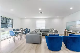 825 SW 14th St, Fort Lauderdale, FL 33315 - Photo 14