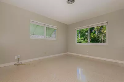 321 SE 1st Avenue, Pompano Beach, FL 33060 - Photo 16