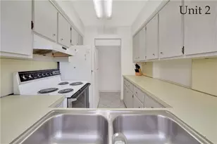 3220 Canal Dr, Pompano Beach, FL 33062 - Photo 32