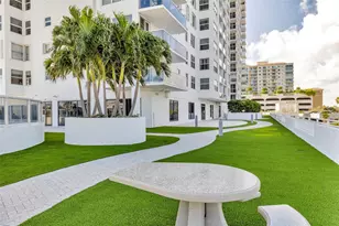 3015 N Ocean Blvd, Fort Lauderdale, FL 33308 - Photo 32