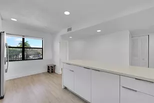 2606 NW 104th Ave, Sunrise, FL 33322 - Photo 6