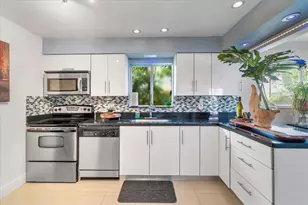 1322 Johnson St, Hollywood, FL 33019 - Photo 8