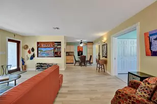 2585 SE 3rd St, Pompano Beach, FL 33062 - Photo 8