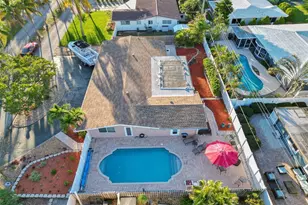 2585 SE 3rd St, Pompano Beach, FL 33062 - Photo 62