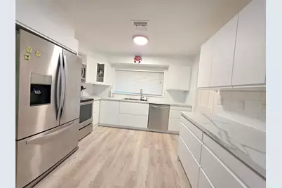 2585 SE 3rd Street, Pompano Beach, FL 33062 - Photo 12