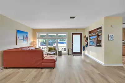 2585 SE 3rd Street, Pompano Beach, FL 33062 - Photo 6
