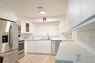 2585 SE 3rd St, Pompano Beach, FL 33062 - Photo 10