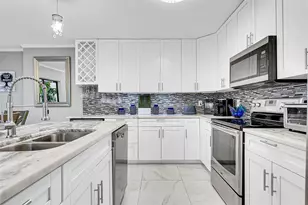 1618 The 12th Fairway, Wellington, FL 33414 - Photo 10