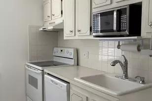 1055 Country Club Dr, Margate, FL 33063 - Photo 2