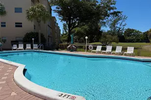 1055 Country Club Dr, Margate, FL 33063 - Photo 68