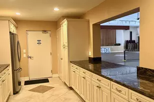 1055 Country Club Dr, Margate, FL 33063 - Photo 54