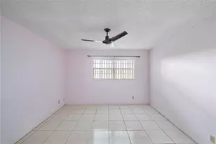 8205 NW 61st St, Tamarac, FL 33321 - Photo 22