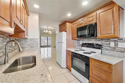 8205 NW 61st Street #B305, Tamarac, FL 33321 - Photo 6