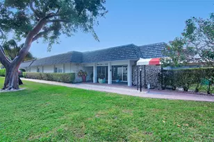 7837 Golf Cir Dr, Margate, FL 33063 - Photo 20