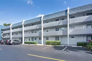 7837 Golf Cir Dr, Margate, FL 33063 - Photo 2