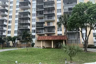 4174 Inverrary Dr Unit, Lauderhill, FL 33319 - Photo 1