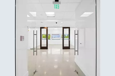 707 NE 3rd Avenue, Fort Lauderdale, FL 33304 - Photo 16