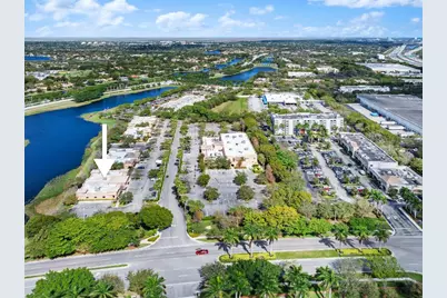 2233 N Commerce Parkway, Weston, FL 33326 - Photo 4