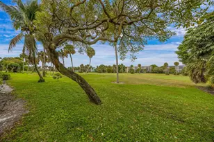 905 Cypress Terrace, Pompano Beach, FL 33069 - Photo 32