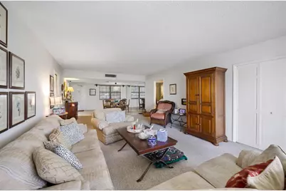 905 Cypress Terrace #202, Pompano Beach, FL 33069 - Photo 6