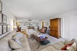 905 Cypress Terrace, Pompano Beach, FL 33069 - Photo 6