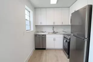 109 Harwood J Unit, Deerfield Beach, FL 33442 - Photo 4