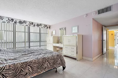 2017 S Ocean Drive #710, Hallandale Beach, FL 33009 - Photo 32