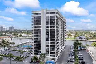 2017 S Ocean Dr, Hallandale Beach, FL 33009 - Photo 38