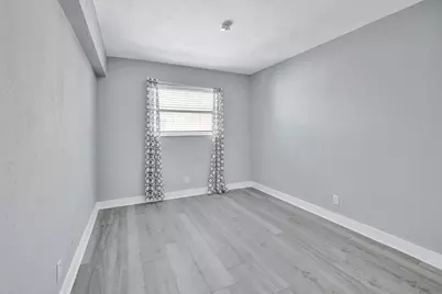 2741 NE 8th Avenue #15, Wilton Manors, FL 33334 - Photo 14