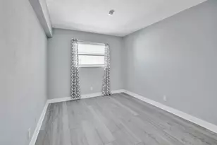 2741 NE 8th Ave, Wilton Manors, FL 33334 - Photo 14