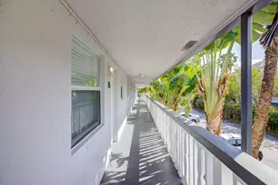 2741 NE 8th Ave, Wilton Manors, FL 33334 - Photo 24