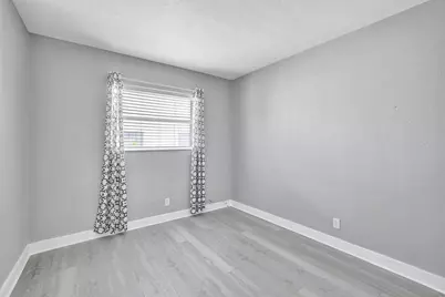 2741 NE 8th Avenue #15, Wilton Manors, FL 33334 - Photo 16