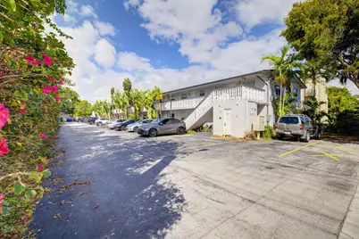 2741 NE 8th Avenue #15, Wilton Manors, FL 33334 - Photo 20