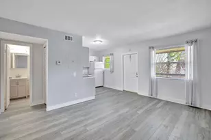 2741 NE 8th Ave, Wilton Manors, FL 33334 - Photo 6