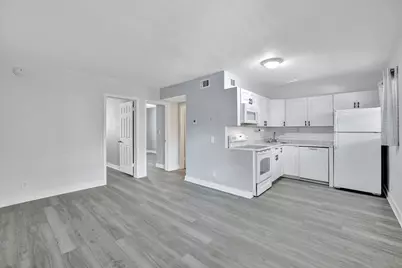 2741 NE 8th Avenue #15, Wilton Manors, FL 33334 - Photo 4