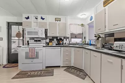 5343 NW 4th Terrace, Deerfield Beach, FL 33064 - Photo 10