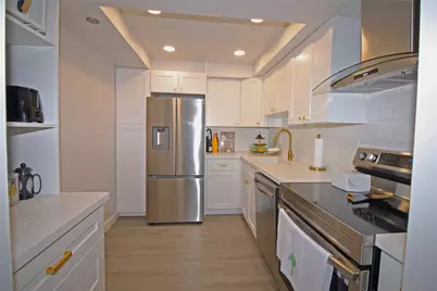 1100 Saint Charles Place #521, Pembroke Pines, FL 33026 - Photo 1