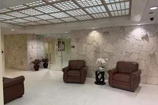 1100 St Charles Pl, Pembroke Pines, FL 33026 - Photo 30