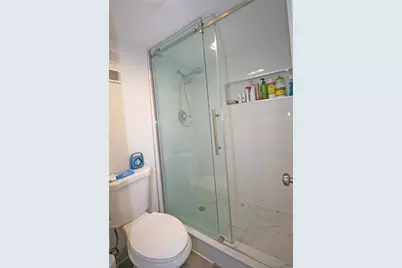 1100 Saint Charles Place #521, Pembroke Pines, FL 33026 - Photo 20