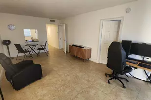 4311 Crystal Lake Dr, Pompano Beach, FL 33064 - Photo 2