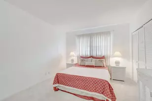 5501 NW 2nd Ave, Boca Raton, FL 33487 - Photo 16