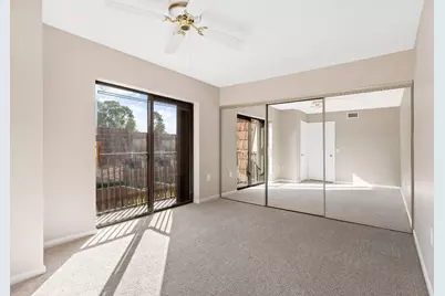 4093 Forest Hill Drive, Hollywood, FL 33026 - Photo 6