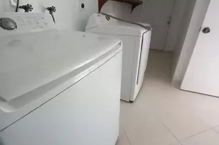 5608 NW 19th St, Lauderhill, FL 33313 - Photo 12