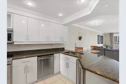 18260 N Bay Road #304, North Miami Beach, FL 33160 - Photo 4